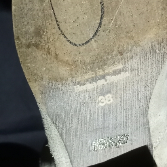 MARABELLE Tan Suede Ankle Boots w/Western Heel - Picture 8 of 8